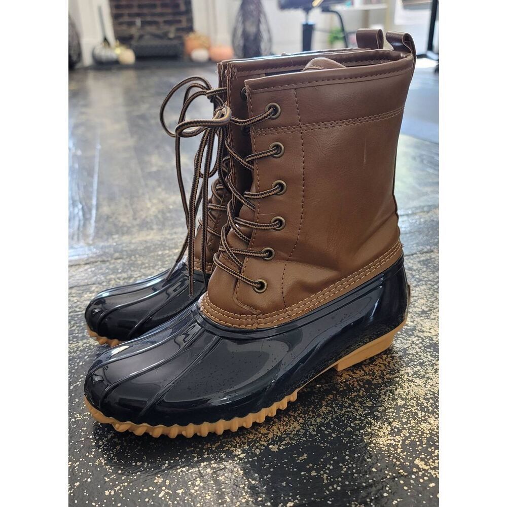 Sporto insulated duck boot. Size 8. Aerial Lace up - Picture 3 of 6